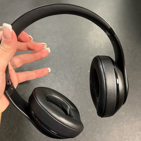 beats studio v2 beats studio 黒赤 Beats Studio 2 Over-Ear